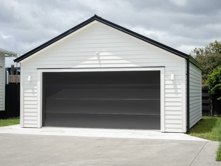 Top Tips for Setting Up Custom Metal Garages